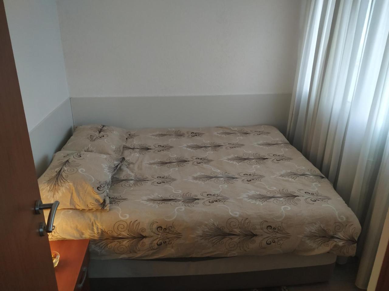 Apartment Dora Podgorica Exterior photo